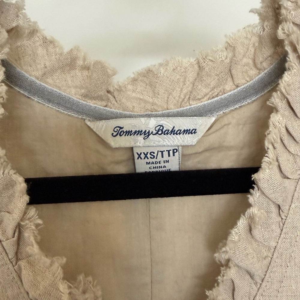 Tommy Bahama 2 Palms Ruffle Taupe Linen Shift Dress | XXS - Picture 4 of 9